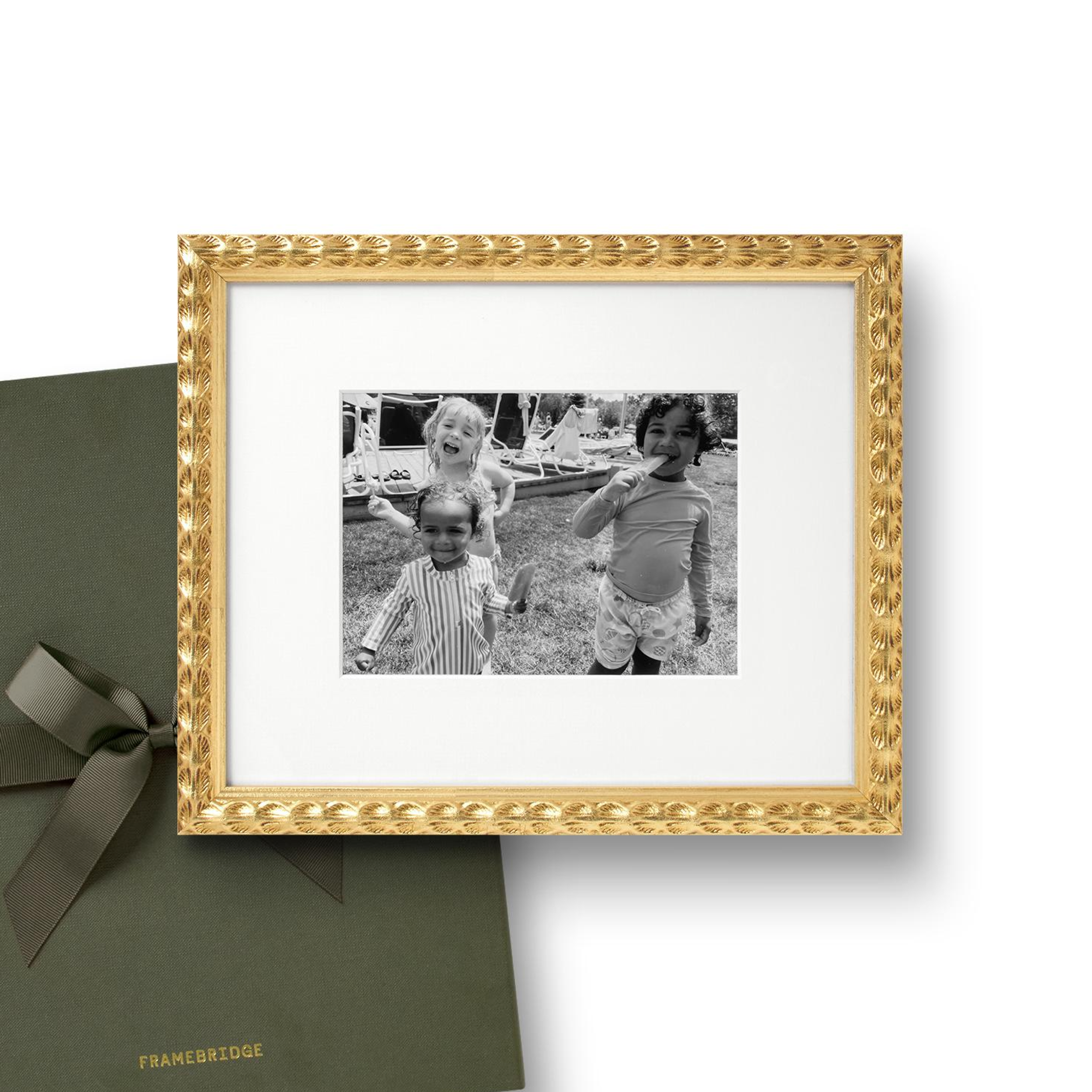 The Perfect Gift: 10x12 - Image 4