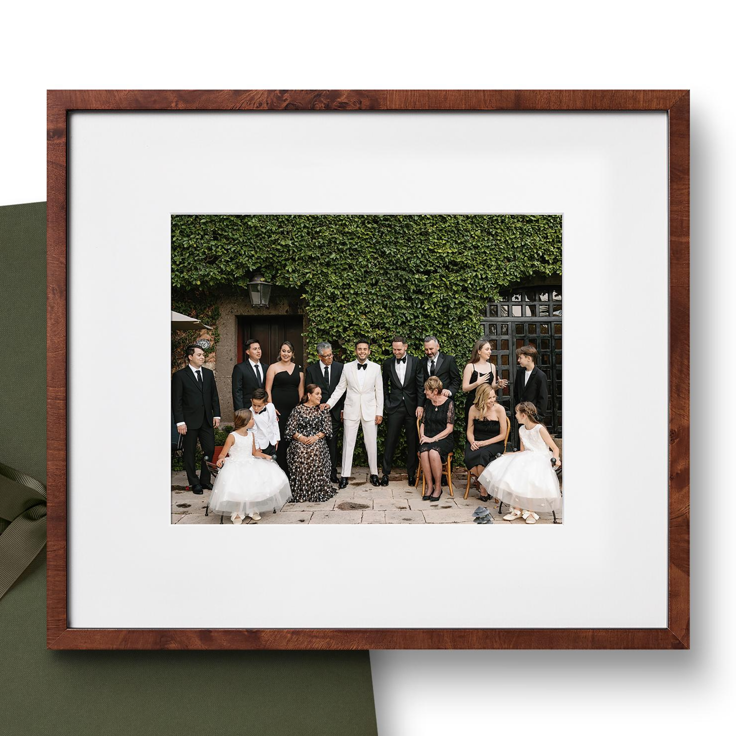 The Perfect Gift: 14x16 - Image 2