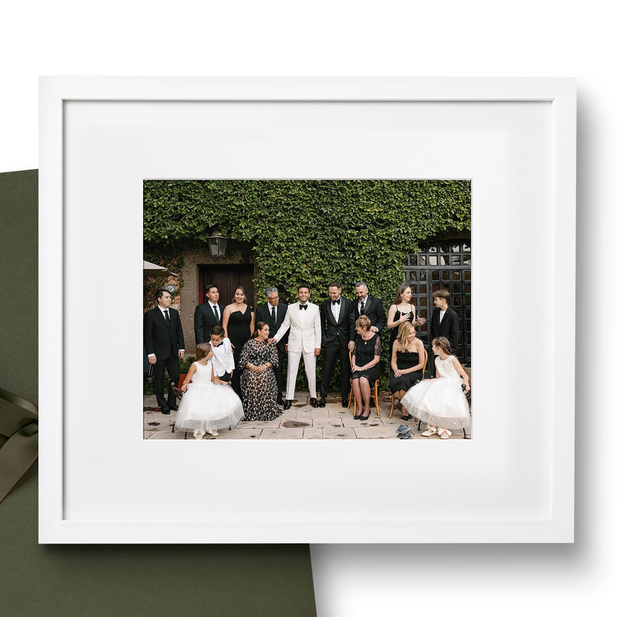The Perfect Gift: 14x16 - Image 14