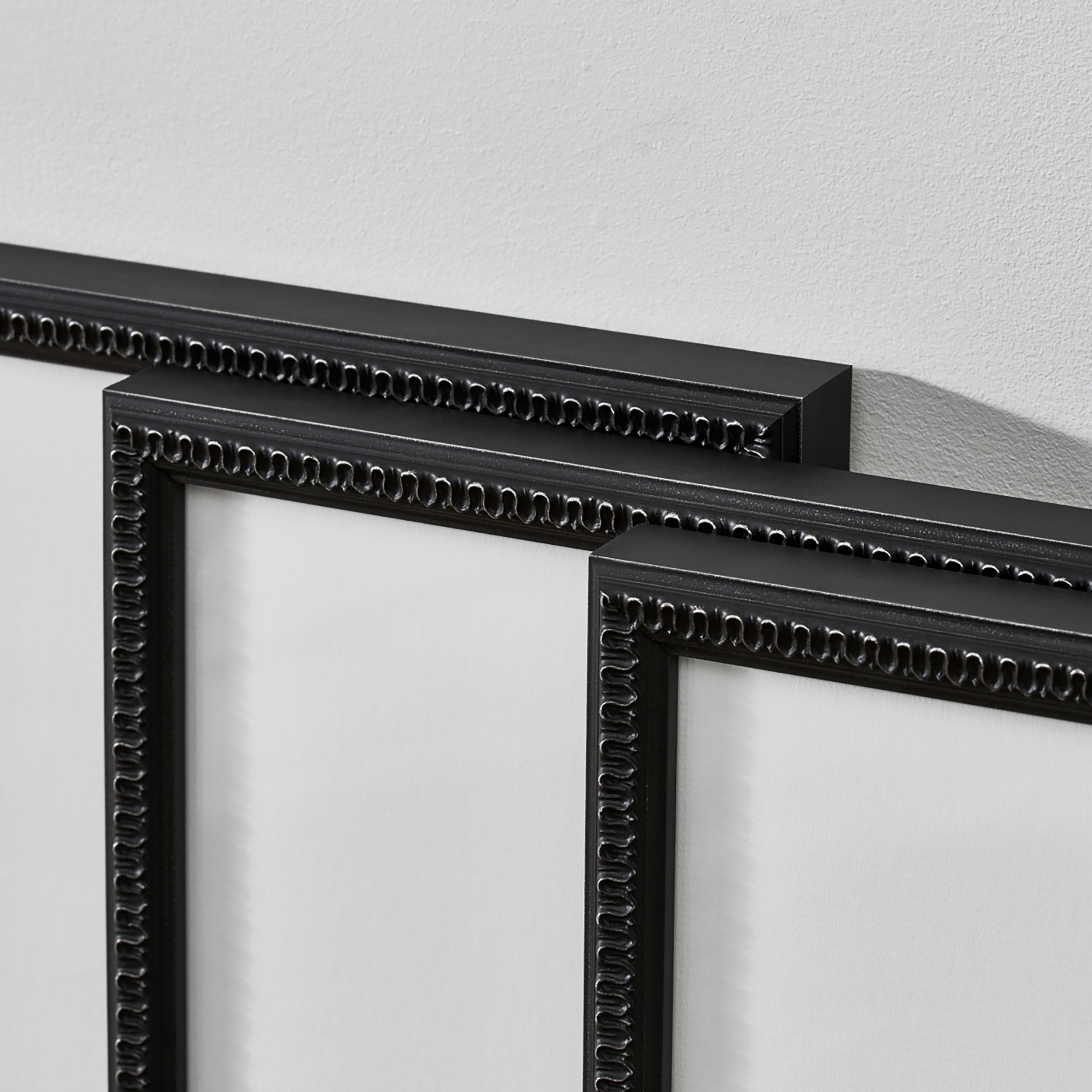 The Vertical Triptych - Image 23