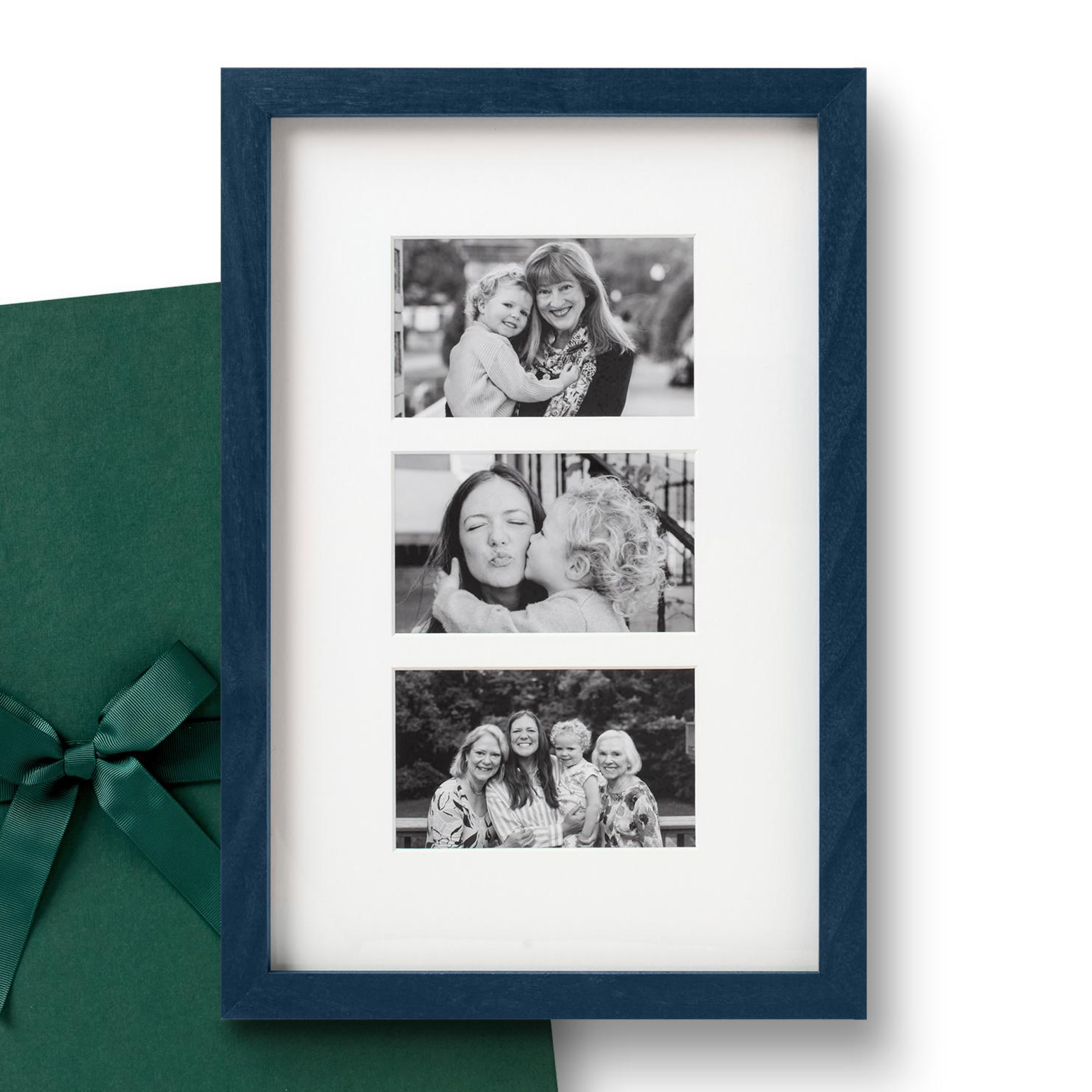 The Three Generation - Image 10