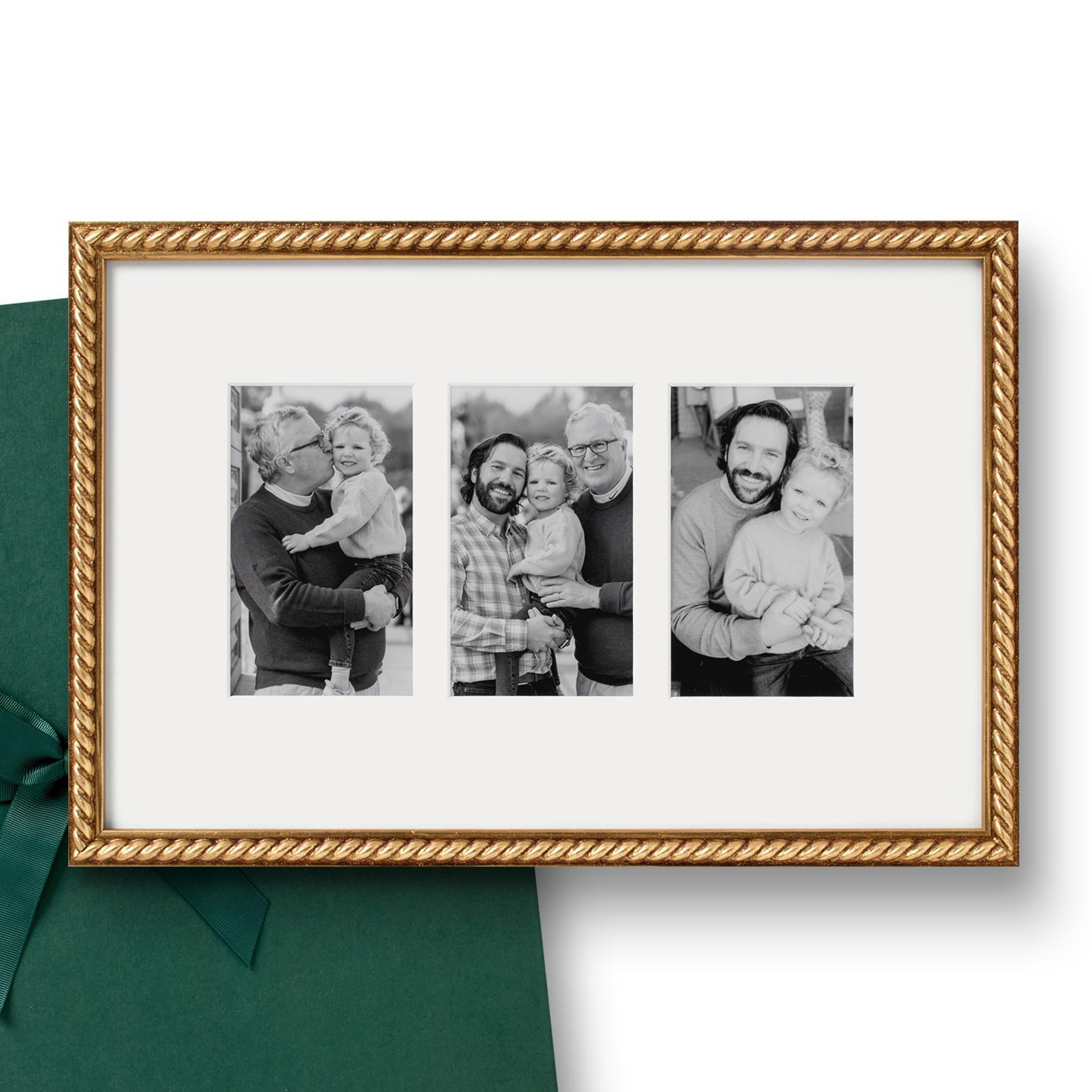 The Three Generation - Image 16