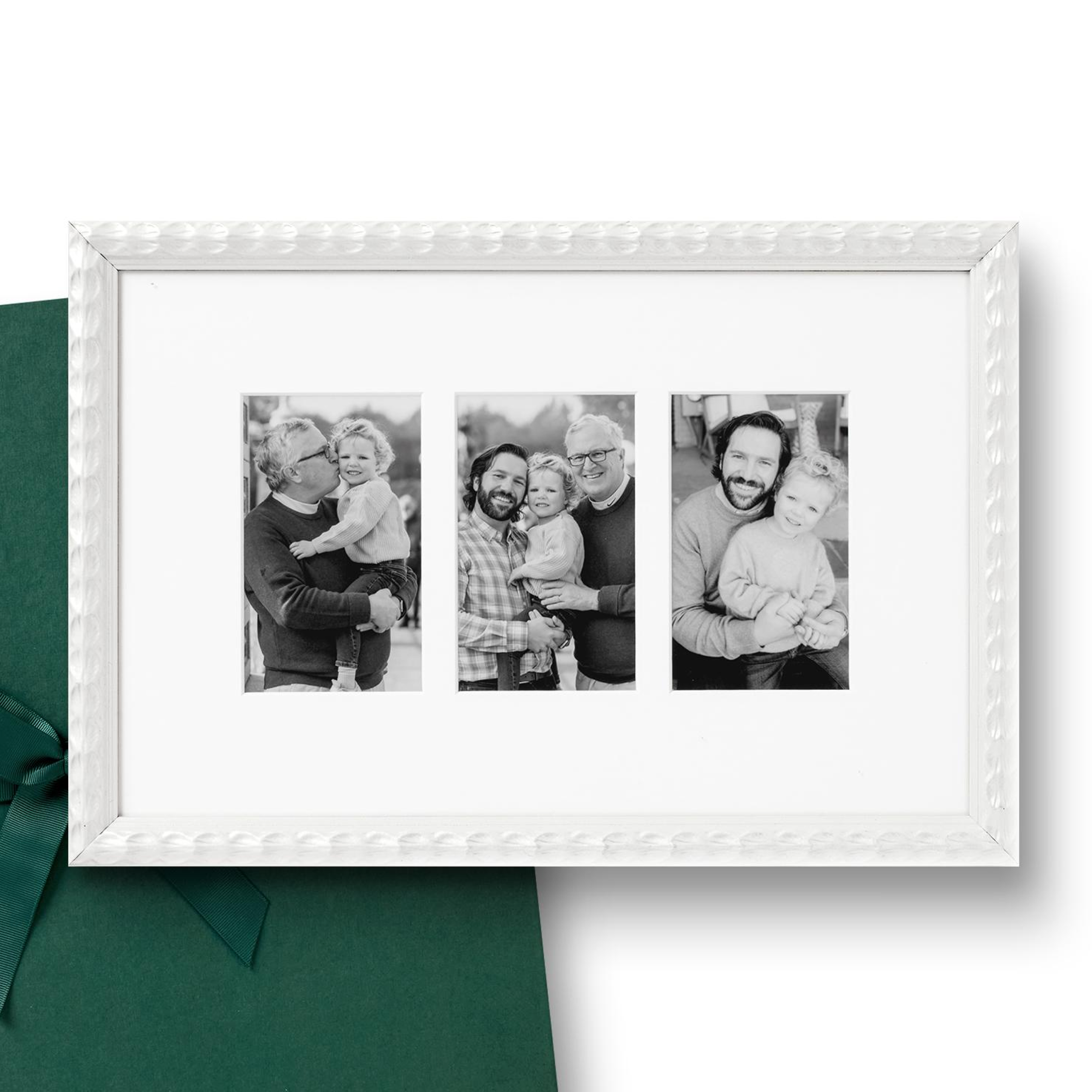 The Three Generation - Image 8