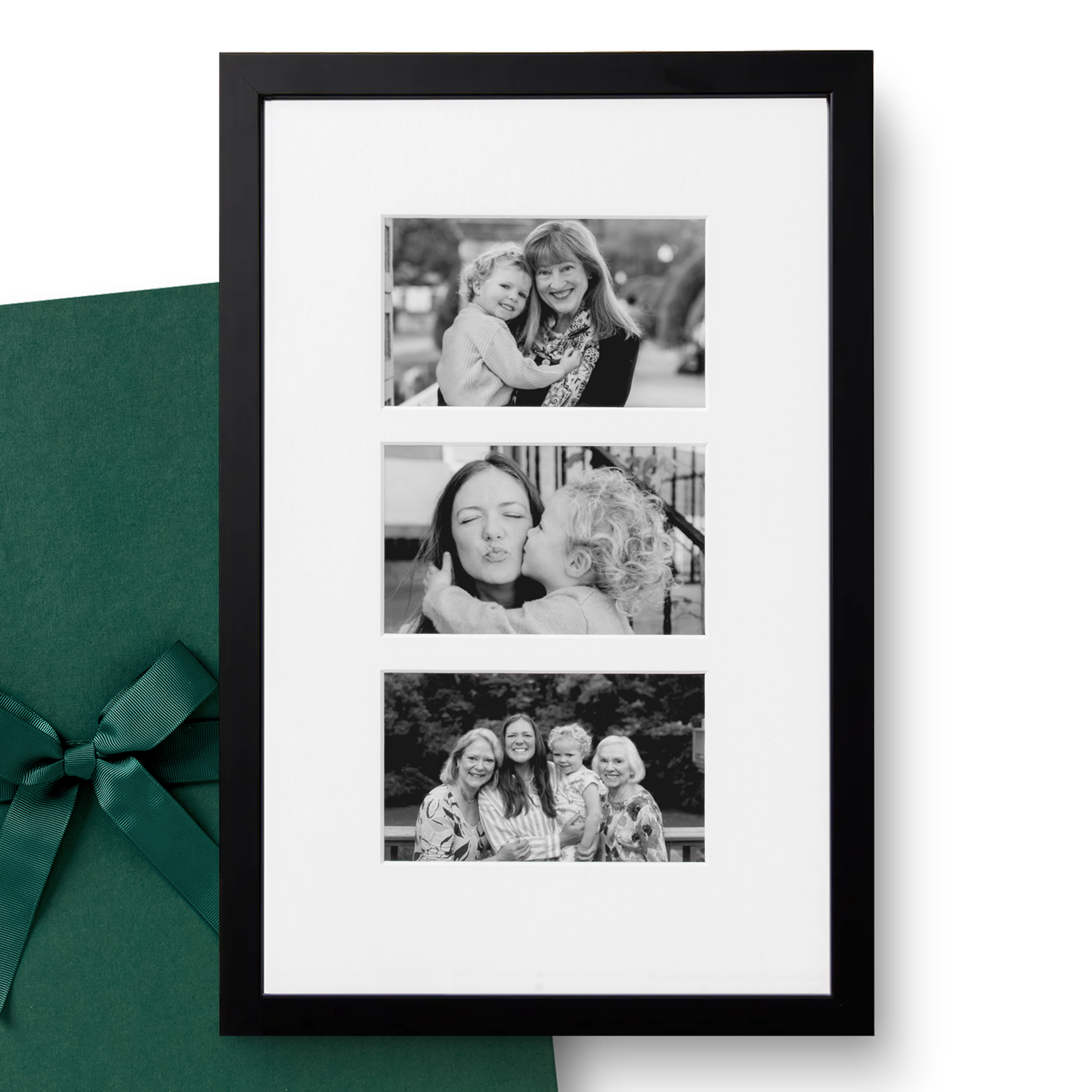 The Three Generation - Image 23